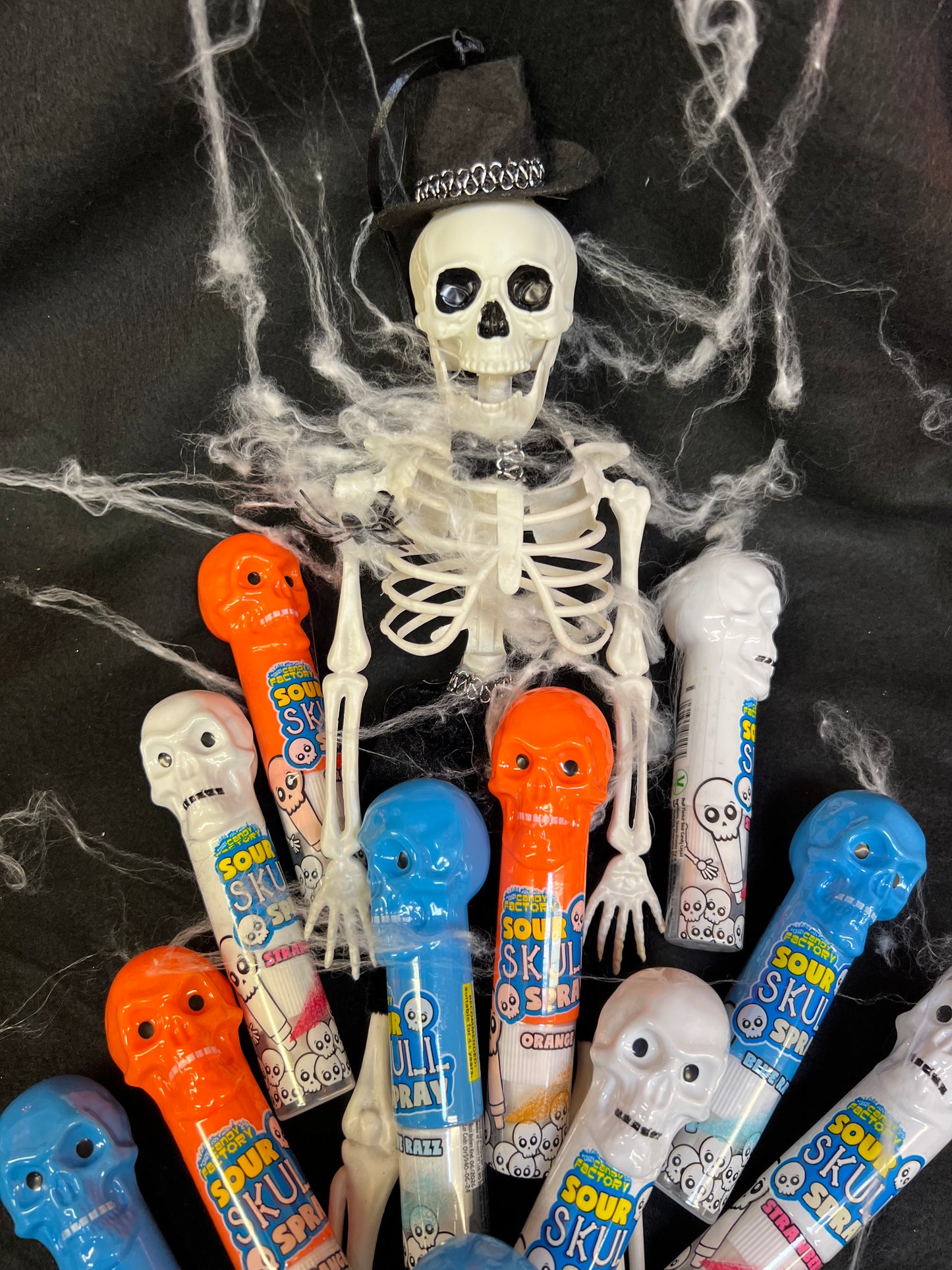 Halloween Crazy Candy Factory Sour Skull Sprays