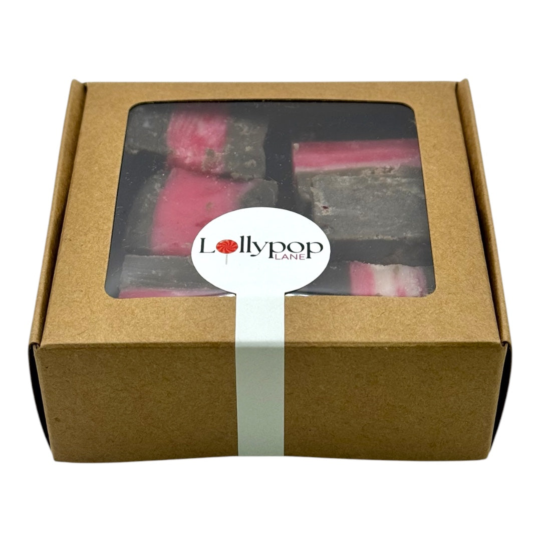 Jammie Wagon Wheel Fudge Box with a Lollypop Lane Logo seal