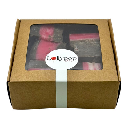 Jammie Wagon Wheel Fudge Box with a Lollypop Lane Logo seal