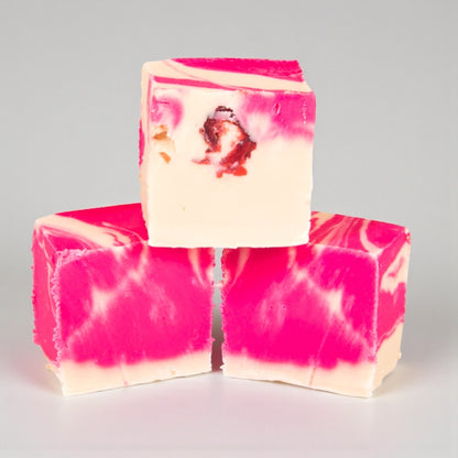 The Fudge Factory White Chocolate & Cranberry Fudge