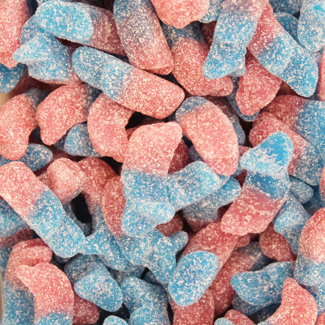 Close-Up image of Candycrave Vegan Fizzy Bubblegum Dolphins