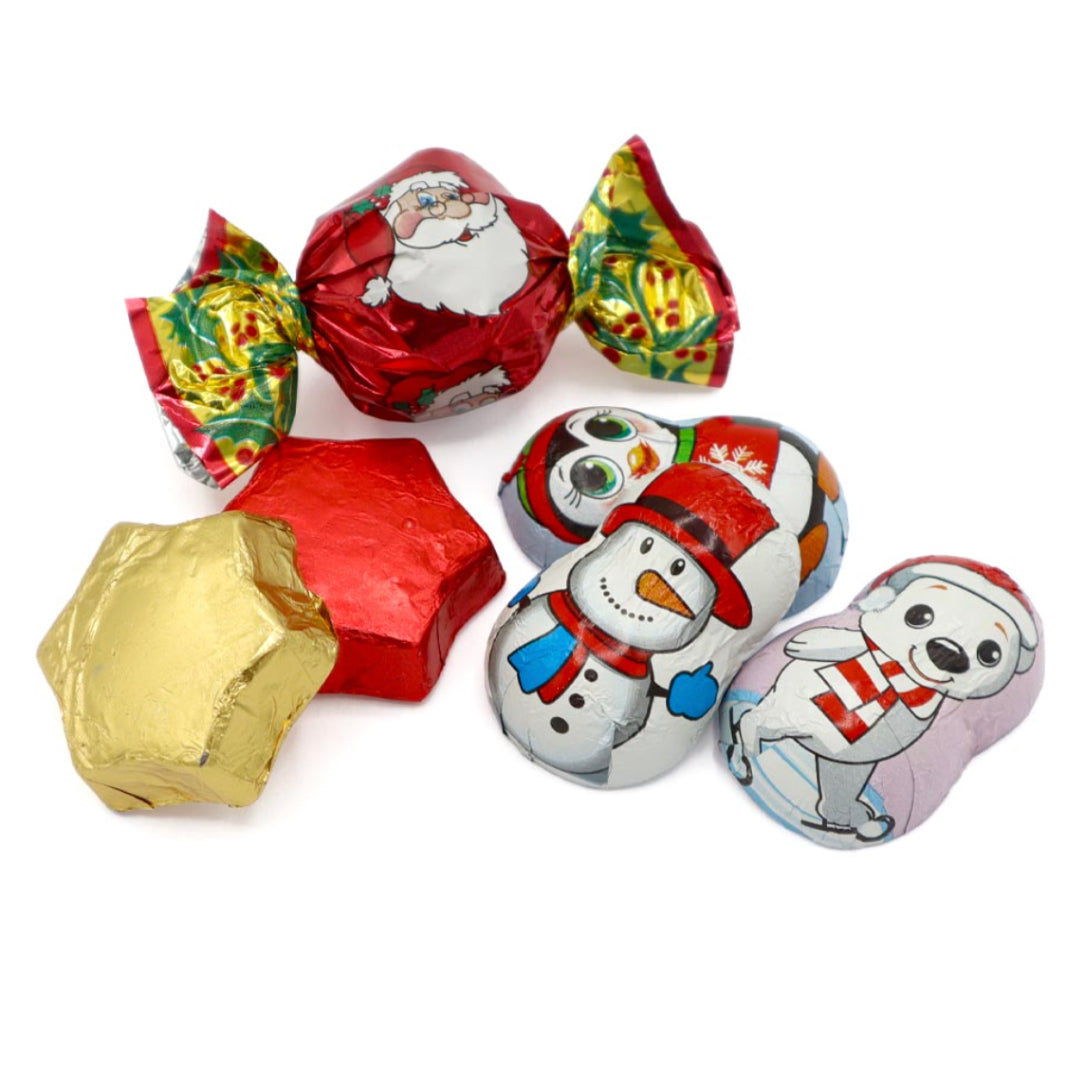 An assortment of milk chocolate pralines with hazelnut and milky creme fillings
3 varieties: Red Twists, Red and Gold Star and Festive Characters
Wrapped in festive foil